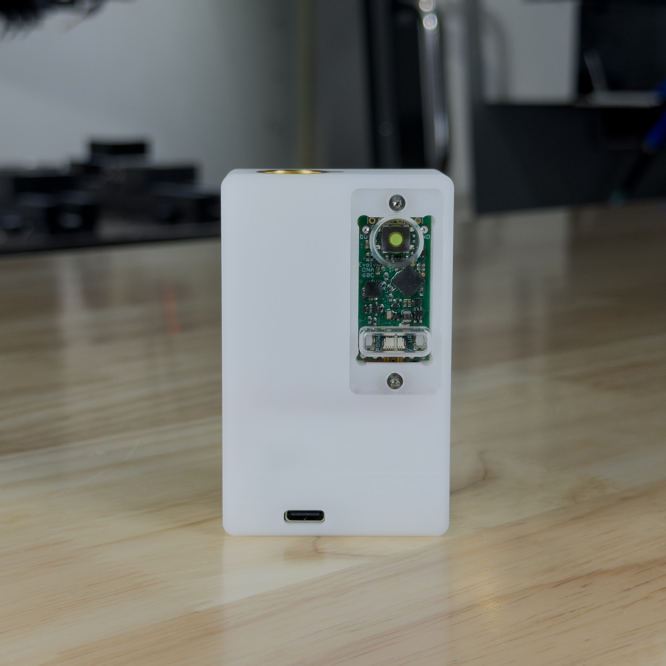 Delro D60E Clear Acylic Panels - Image 2